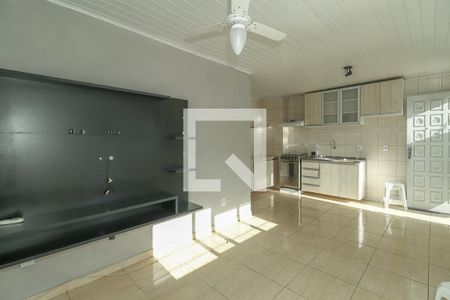 Casa à venda com 300m², 4 quartos e 1 vaga Casa à venda com 300m², 4 quartos e 1 vagaSala casa fundos