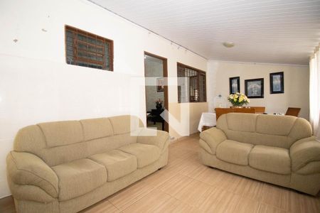 Sala 1 de casa de condomínio para alugar com 3 quartos, 150m² em Ceilândia Sul (ceilândia), Brasília