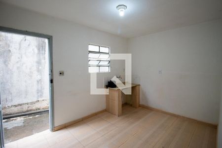 Casa para alugar com 35m², 1 quarto e sem vagaCozinha