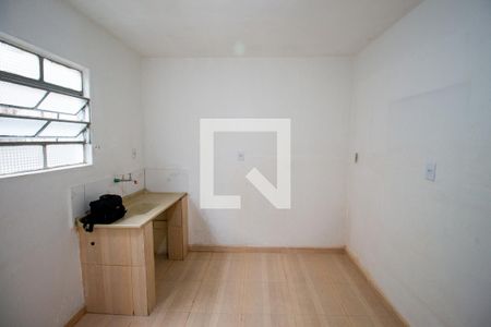 Cozinha de casa para alugar com 1 quarto, 35m² em Parada Xv de Novembro, São Paulo