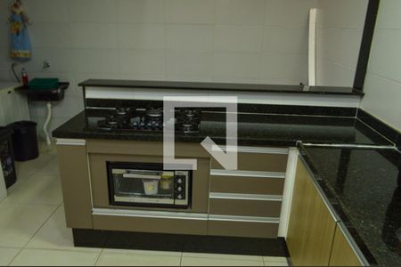Casa de condomínio à venda com 21m², 3 quartos e 3 vagasCozinha