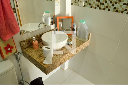 Casa de condomínio à venda com 21m², 3 quartos e 3 vagasBanheiro da Suíte 3