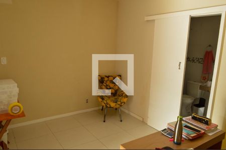 Casa de condomínio à venda com 21m², 3 quartos e 3 vagasSuíte 3