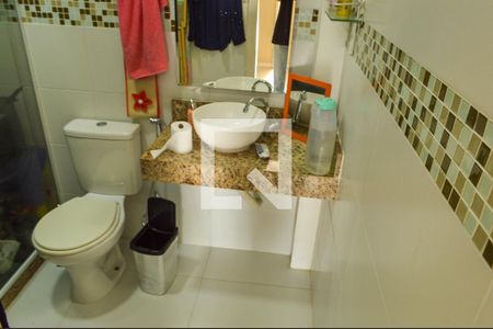 Casa de condomínio à venda com 21m², 3 quartos e 3 vagasBanheiro da Suíte 3