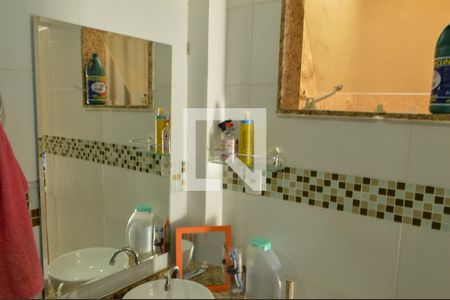 Casa de condomínio à venda com 21m², 3 quartos e 3 vagasBanheiro da Suíte 3