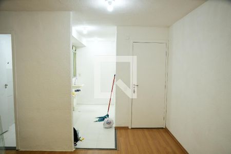 Sala de apartamento para alugar com 2 quartos, 41m² em Jardim Petrópolis, Cotia