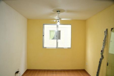 Sala de apartamento para alugar com 2 quartos, 41m² em Jardim Petrópolis, Cotia