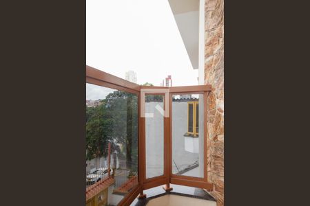 Varanda da suíte 1 de casa para alugar com 5 quartos, 262m² em Vila Mazzei, São Paulo