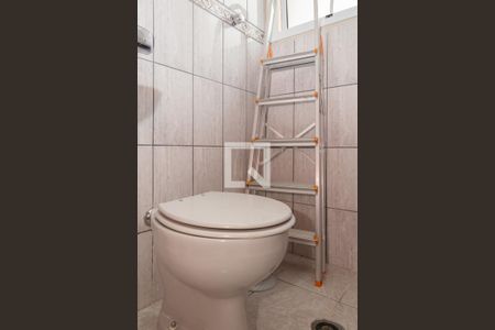 Casa à venda com 262m², 4 quartos e 5 vagasBanheiro do Quarto de Serviço