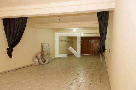 Casa à venda com 262m², 4 quartos e 5 vagasGaragem