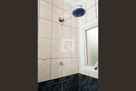 Casa à venda com 262m², 4 quartos e 5 vagasBanheiro social