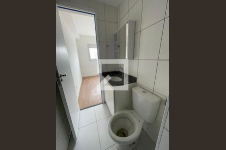 Banheiro  de apartamento para alugar com 1 quarto, 31m² em Vila Sônia, São Paulo