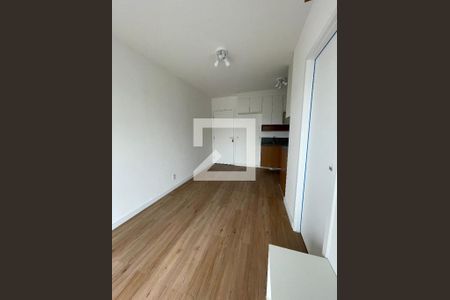 Sala de apartamento para alugar com 1 quarto, 31m² em Vila Sônia, São Paulo