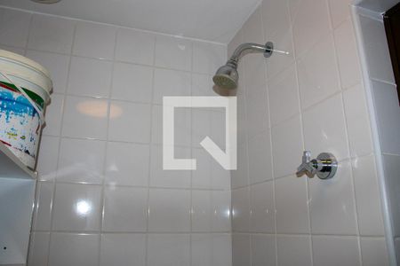 Lavabo  de apartamento para alugar com 3 quartos, 142m² em Barra da Tijuca, Rio de Janeiro