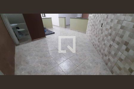 Quarto de casa para alugar com 1 quarto, 35m² em Veloso, Osasco