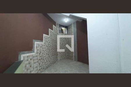 Quarto de casa para alugar com 1 quarto, 35m² em Veloso, Osasco