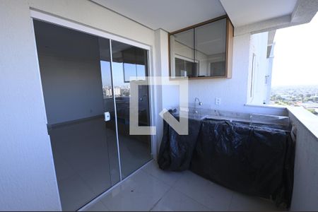 Apartamento para alugar com 84m², 2 quartos e 2 vagasSacada