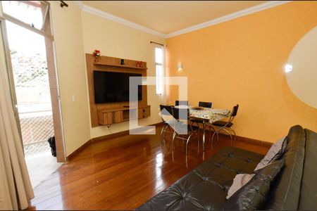 Sala de apartamento à venda com 2 quartos, 90m² em Serra, Belo Horizonte