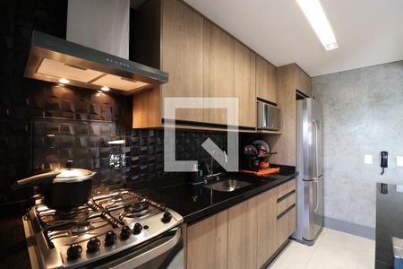 Apartamento à venda com 100m², 2 quartos e 2 vagasCozinha