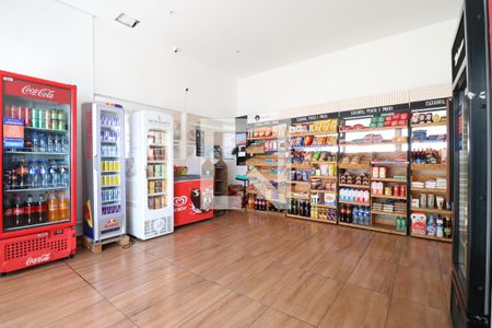 Apartamento à venda com 100m², 2 quartos e 2 vagasLoja 24h