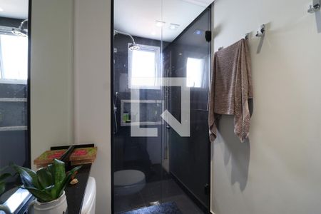 Apartamento à venda com 100m², 2 quartos e 2 vagasBanheiro da Suíte