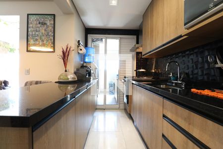 Apartamento à venda com 100m², 2 quartos e 2 vagasCozinha