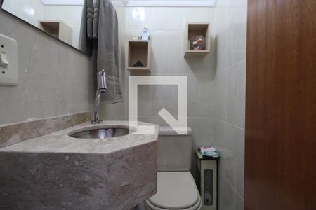 Casa à venda com 88m², 2 quartos e 2 vagasLavabo