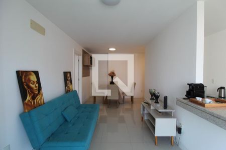Sala de apartamento para alugar com 2 quartos, 63m² em Barra da Tijuca, Rio de Janeiro