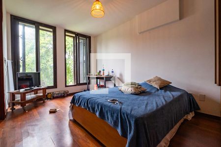 Suíte 1 de casa à venda com 4 quartos, 370m² em Alto de Pinheiros, São Paulo