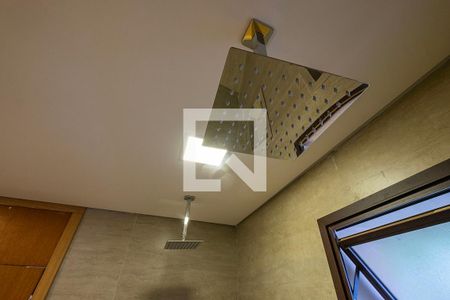 Casa à venda com 370m², 4 quartos e 4 vagas Casa à venda com 370m², 4 quartos e 4 vagasSuíte 3 - Banheiro