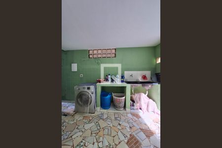 Casa à venda com 200m², 4 quartos e 2 vagasÁrea de Serviço