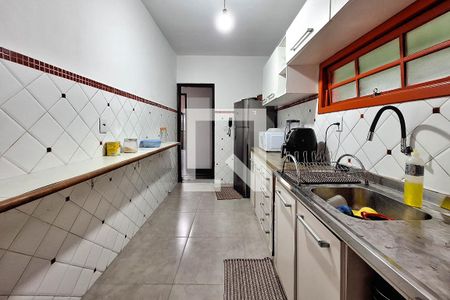 Casa à venda com 200m², 4 quartos e 2 vagasCozinha