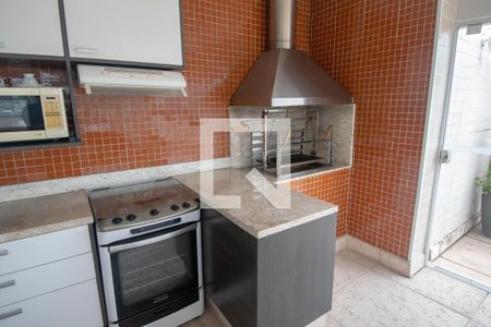 Apartamento à venda com 166m², 3 quartos e 2 vagas Apartamento à venda com 166m², 3 quartos e 2 vagascozinha