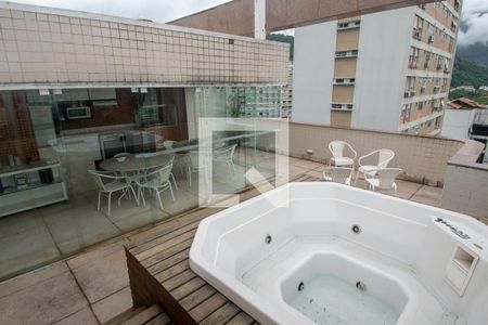 Apartamento à venda com 166m², 3 quartos e 2 vagas Apartamento à venda com 166m², 3 quartos e 2 vagasÁrea comum