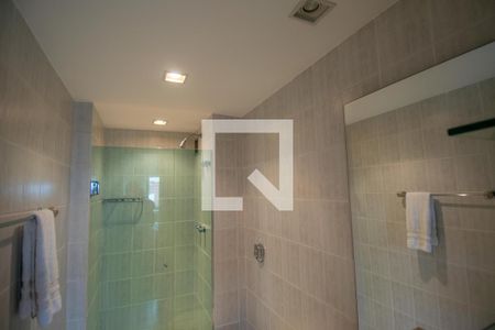 Apartamento à venda com 166m², 3 quartos e 2 vagas Apartamento à venda com 166m², 3 quartos e 2 vagasBanheiro