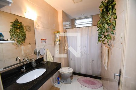 Apartamento para alugar com 91m², 2 quartos e sem vagaBanheiro