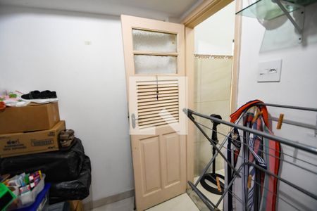 Apartamento para alugar com 91m², 2 quartos e sem vagaQuarto de Serviço (Dispensa)
