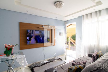 Sala de casa de condomínio para alugar com 2 quartos, 42m² em Aeroporto, Guarulhos