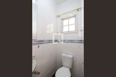 Lavabo de casa de condomínio para alugar com 4 quartos, 200m² em Vila Rosalia, Guarulhos