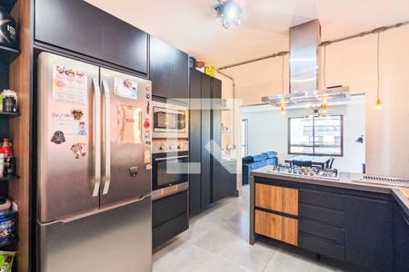 Apartamento à venda com 208m², 3 quartos e 2 vagas Apartamento à venda com 208m², 3 quartos e 2 vagasCozinha