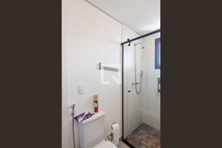 Apartamento à venda com 208m², 3 quartos e 2 vagas Apartamento à venda com 208m², 3 quartos e 2 vagasBanheiro da suíte 2