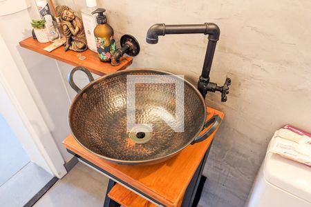 Apartamento à venda com 208m², 3 quartos e 2 vagas Apartamento à venda com 208m², 3 quartos e 2 vagasLavabo