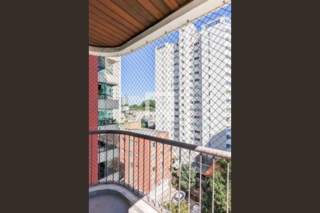 Apartamento à venda com 208m², 3 quartos e 2 vagas Apartamento à venda com 208m², 3 quartos e 2 vagasVaranda da suíte 2