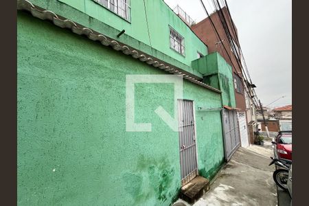 Casa à venda com 127m², 4 quartos e 1 vaga Casa à venda com 127m², 4 quartos e 1 vagaFachada