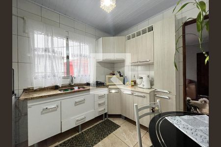 Casa à venda com 127m², 4 quartos e 1 vaga Casa à venda com 127m², 4 quartos e 1 vagaCozinha 2