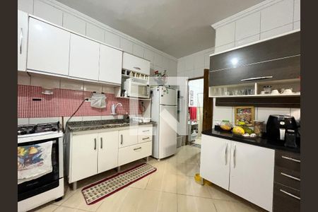 Casa à venda com 127m², 4 quartos e 1 vaga Casa à venda com 127m², 4 quartos e 1 vagaCozinha 1