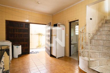 Casa à venda com 255m², 3 quartos e 3 vagasCozinha 2