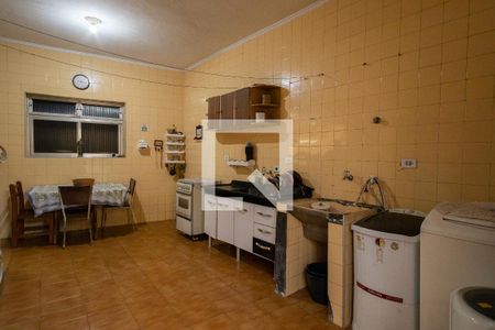 Casa à venda com 255m², 3 quartos e 3 vagasCozinha 2
