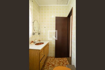 Casa à venda com 255m², 3 quartos e 3 vagasBanheiro Social