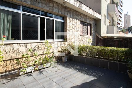 Casa à venda com 255m², 3 quartos e 3 vagasVaranda 